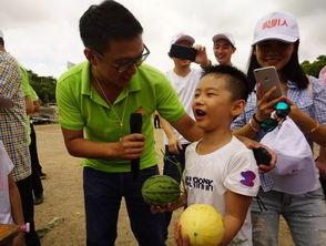 世界吃瓜冠军,揭秘世界吃瓜冠军的惊人食量与毅力