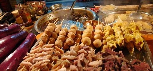 晚饭饿吃小瓜,小瓜解饿又美味